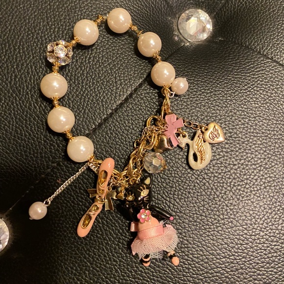 Cute pearled bracelet - Picture 10 of 10